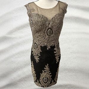 Sexy Black Gold Embroidered Above Knee Cocktail Dress / Size 12 / NWOT NEW